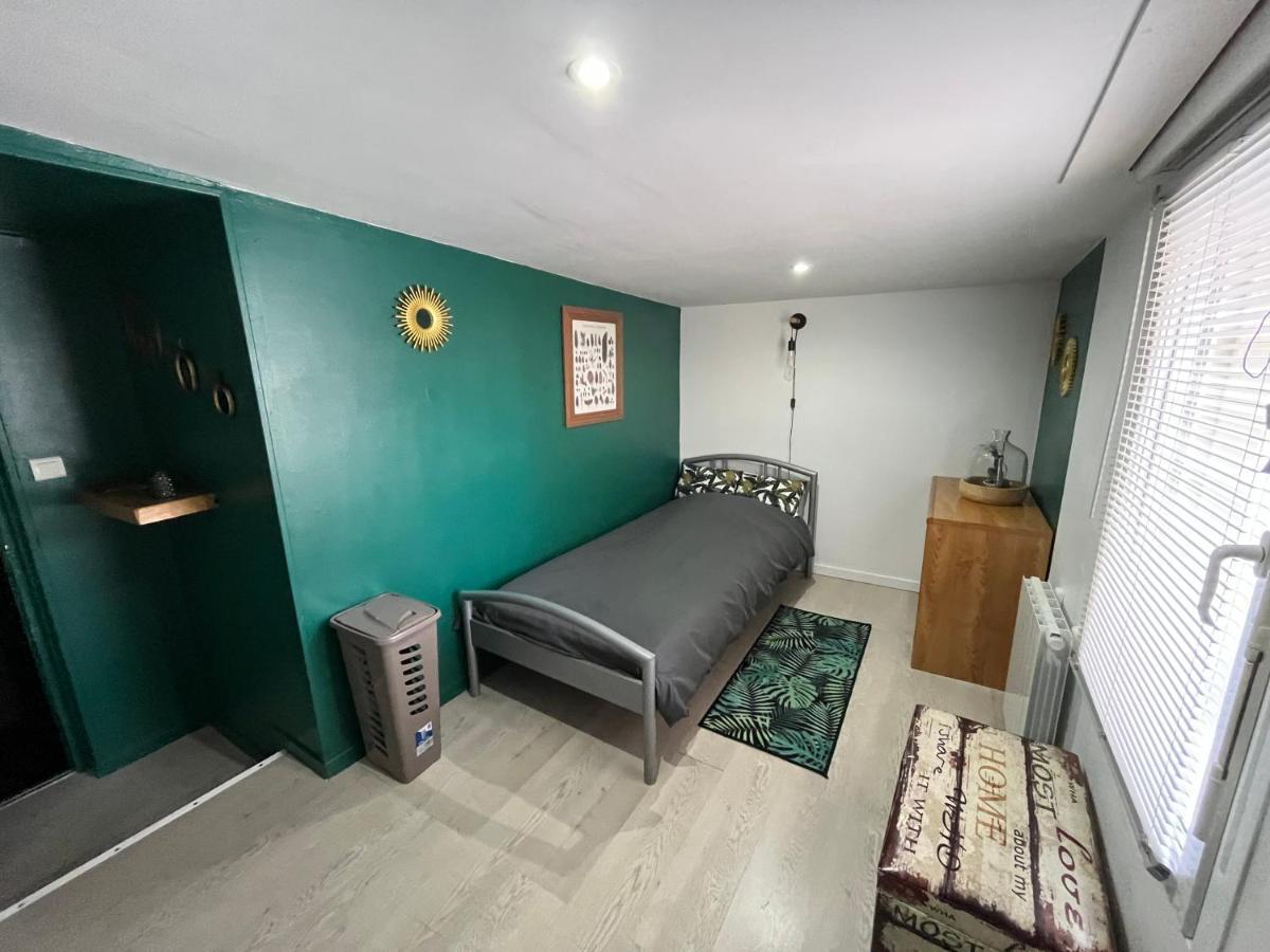Chambres D'Hotes A La Forge Du Coglais La Selle-en-Cogles Εξωτερικό φωτογραφία